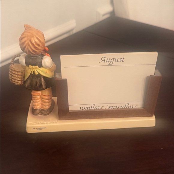 Vintage Goebel Hummel - “Sister” Perpetual Calendar with box - Picture 3 of 7